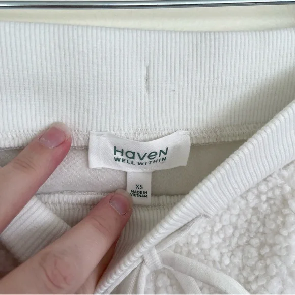 Haven Well Within White Sherpa Joggers XS Extra Small - Picture 9 of 10